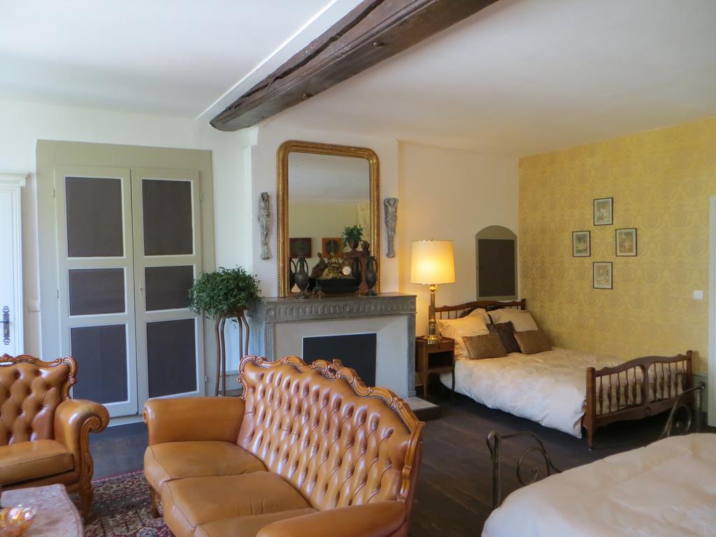Bed and Breakfast Le Bailli De Montsaugeon Номер фото