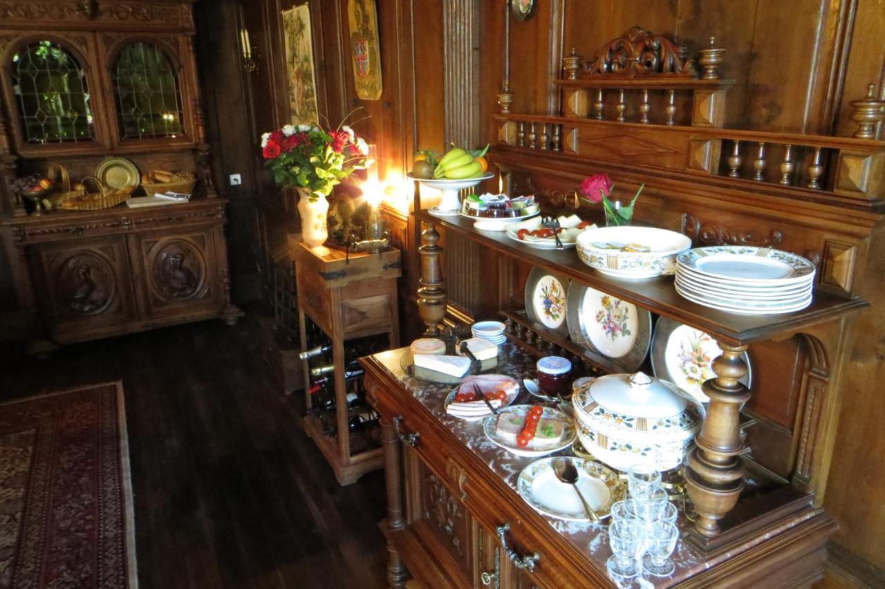Bed and Breakfast Le Bailli De Montsaugeon Екстер'єр фото